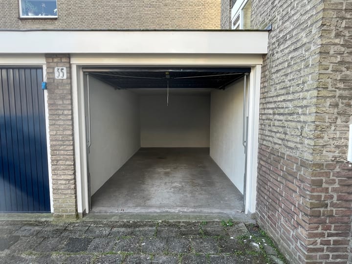 Foto 2 van Dirk van Voorburglaan 35