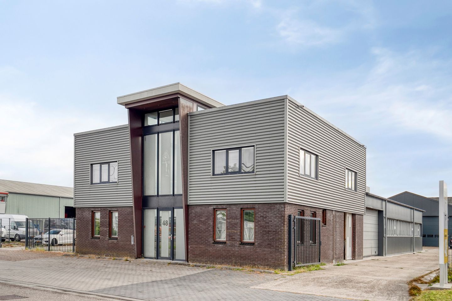 Bekijk foto 1 van Nijverheidsstraat 48