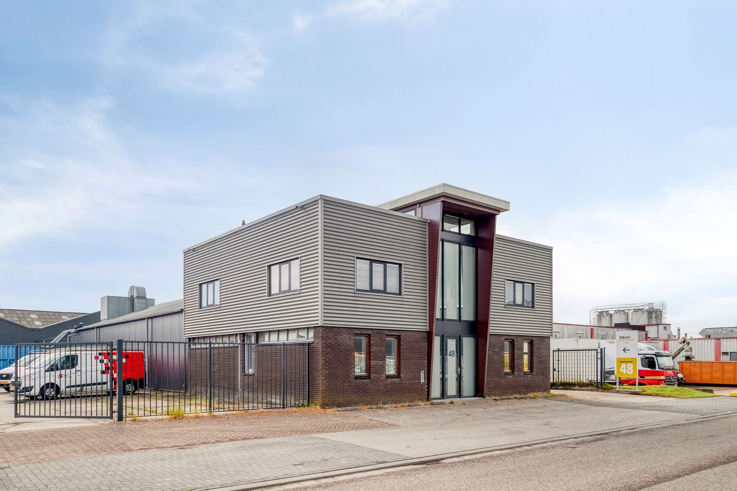 Bekijk foto 2 van Nijverheidsstraat 48