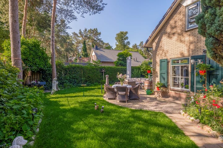 Foto 23 van Paaslohof 33