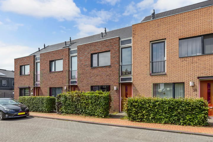 Foto 4 van Annie Zernikeweg 21