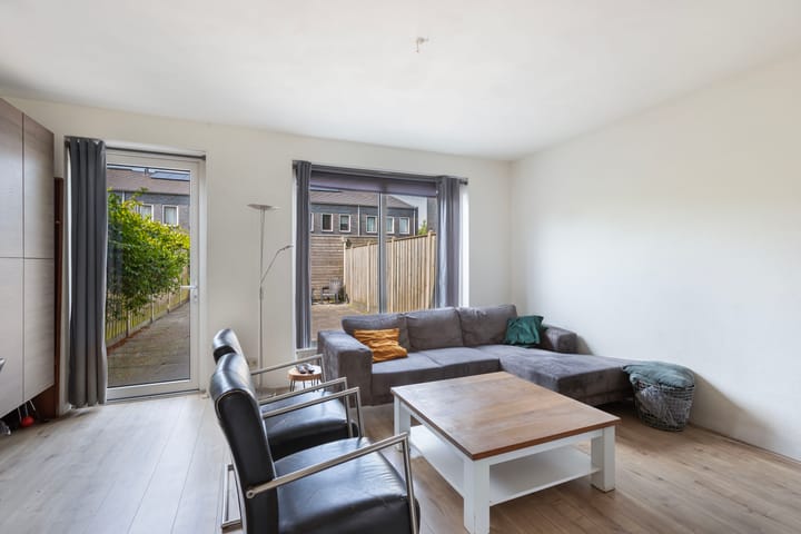 Foto 8 van Annie Zernikeweg 21