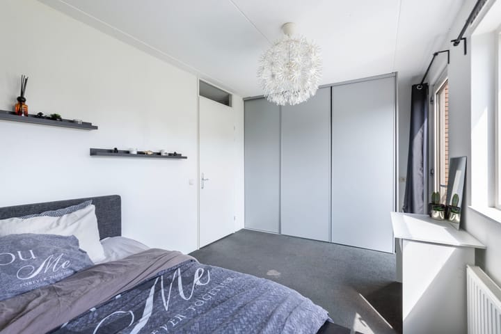 Foto 20 van Annie Zernikeweg 21