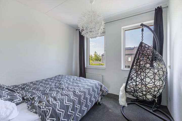 Foto 21 van Annie Zernikeweg 21