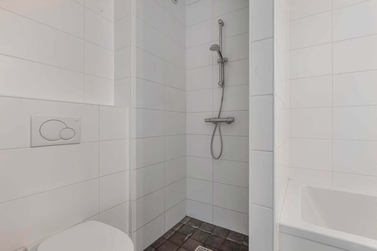 Foto 25 van Annie Zernikeweg 21