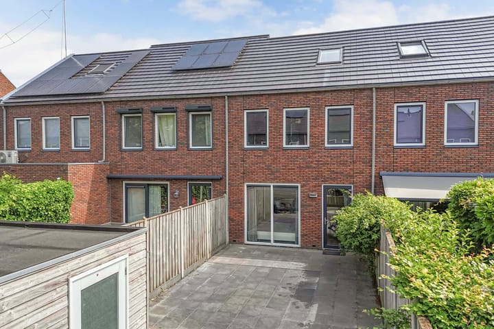 Foto 33 van Annie Zernikeweg 21