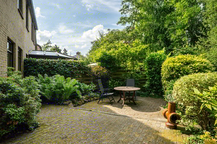 Foto 38 van Dr. Obe Postmastraat 24