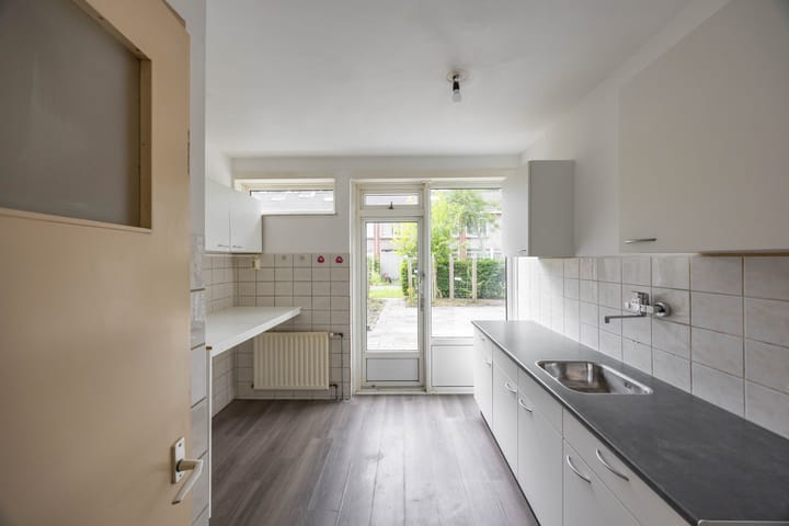 Foto 6 van Staringstraat 20