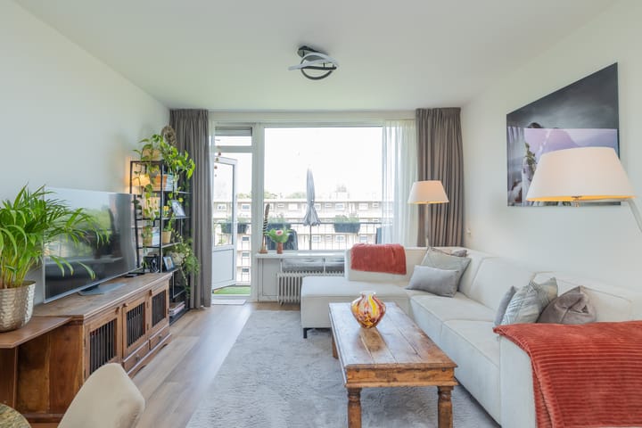 Foto 10 van Mr. G. Groen van Prinstererlaan 323