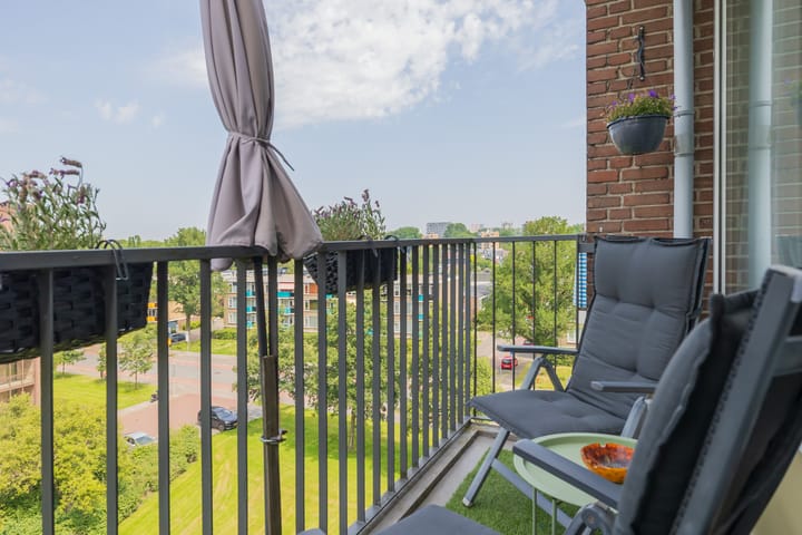 Foto 18 van Mr. G. Groen van Prinstererlaan 323