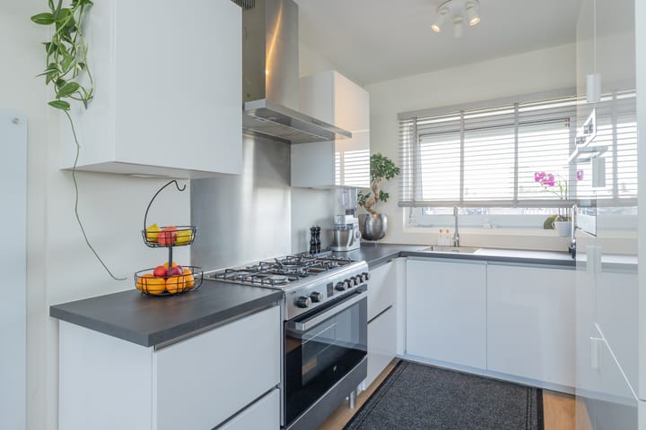 Foto 15 van Mr. G. Groen van Prinstererlaan 323