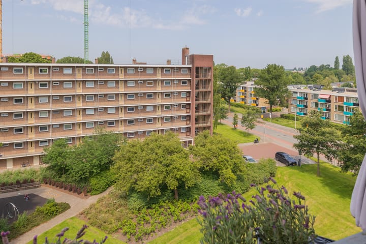 Foto 19 van Mr. G. Groen van Prinstererlaan 323