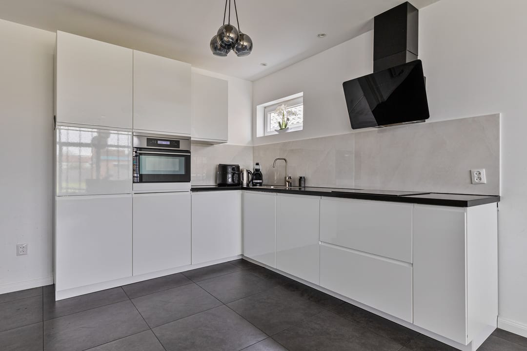 Photo 11 of Vier Ambachtenstraat 10