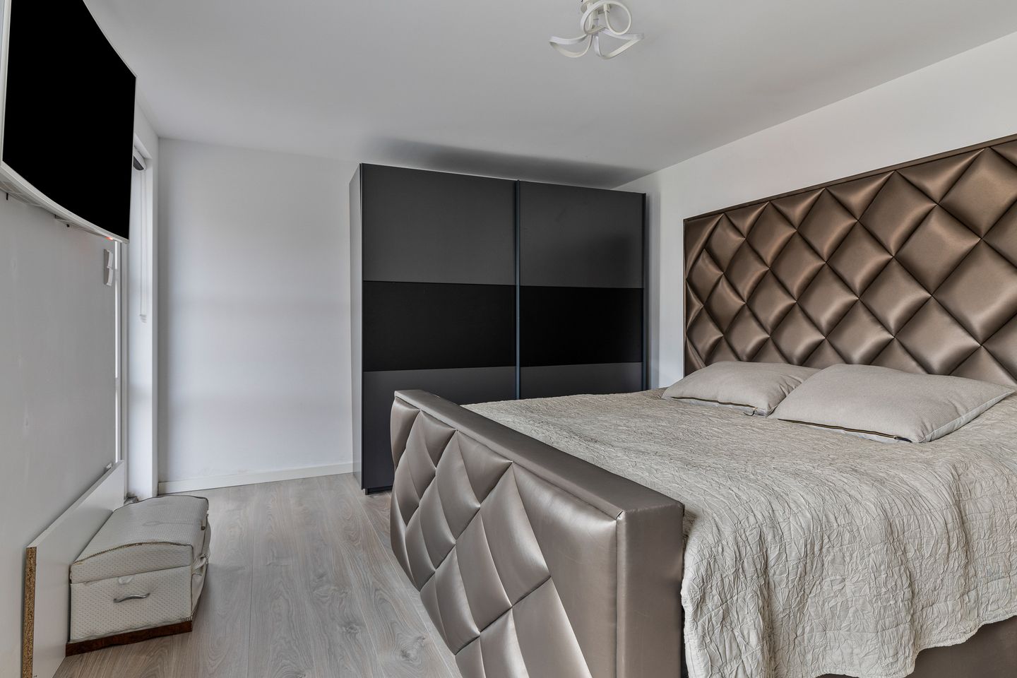 Photo 14 of Vier Ambachtenstraat 10