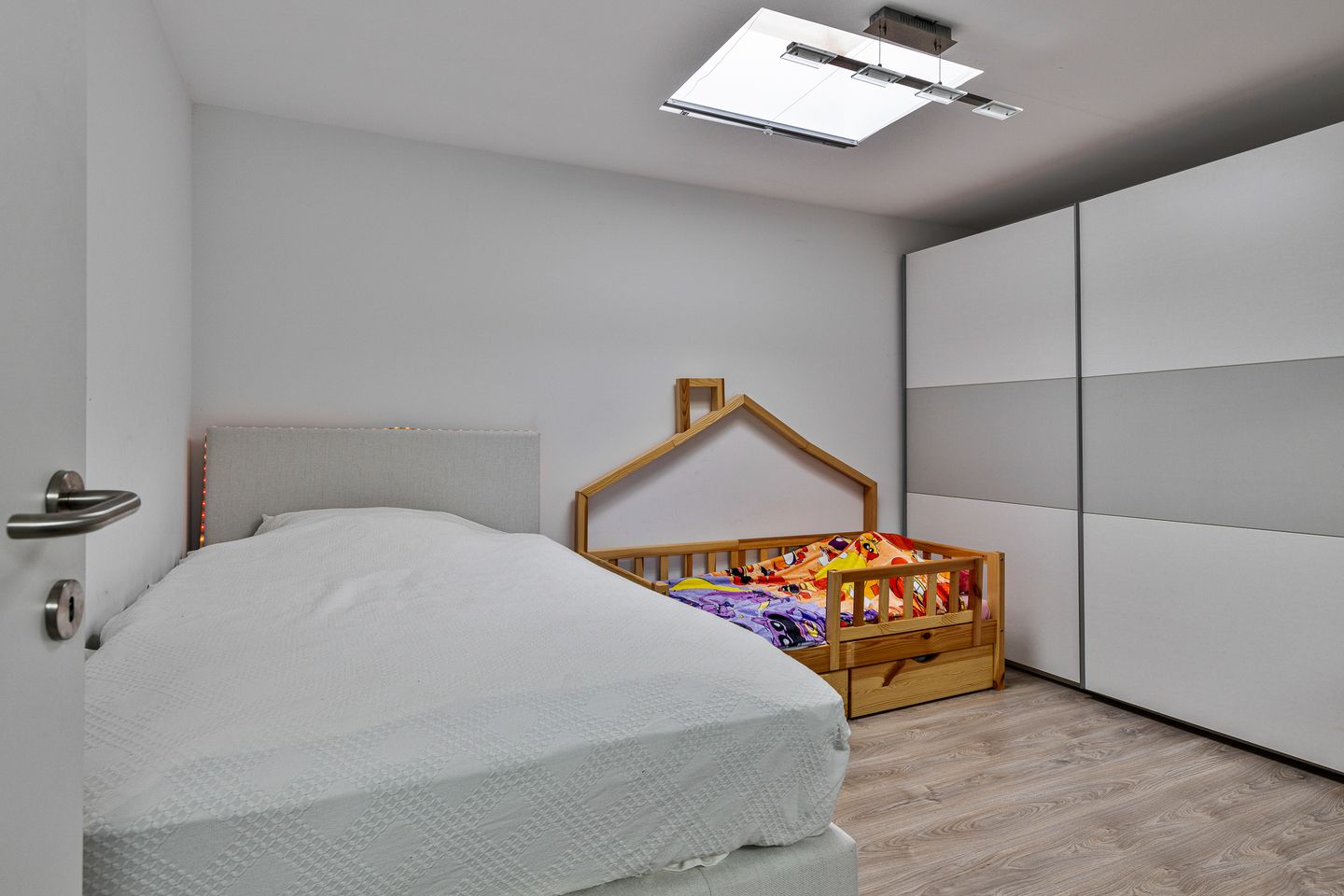 Photo 19 of Vier Ambachtenstraat 10