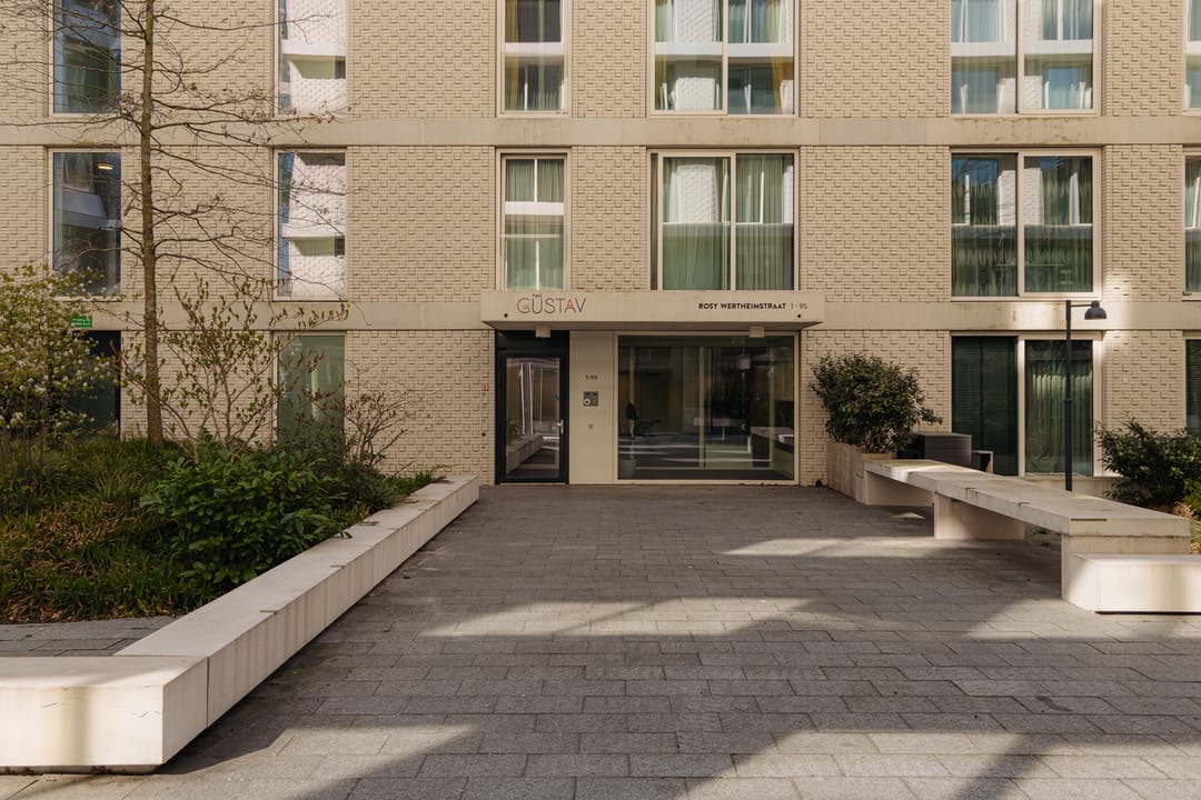 Photo 2 of Rosy Wertheimstraat 79