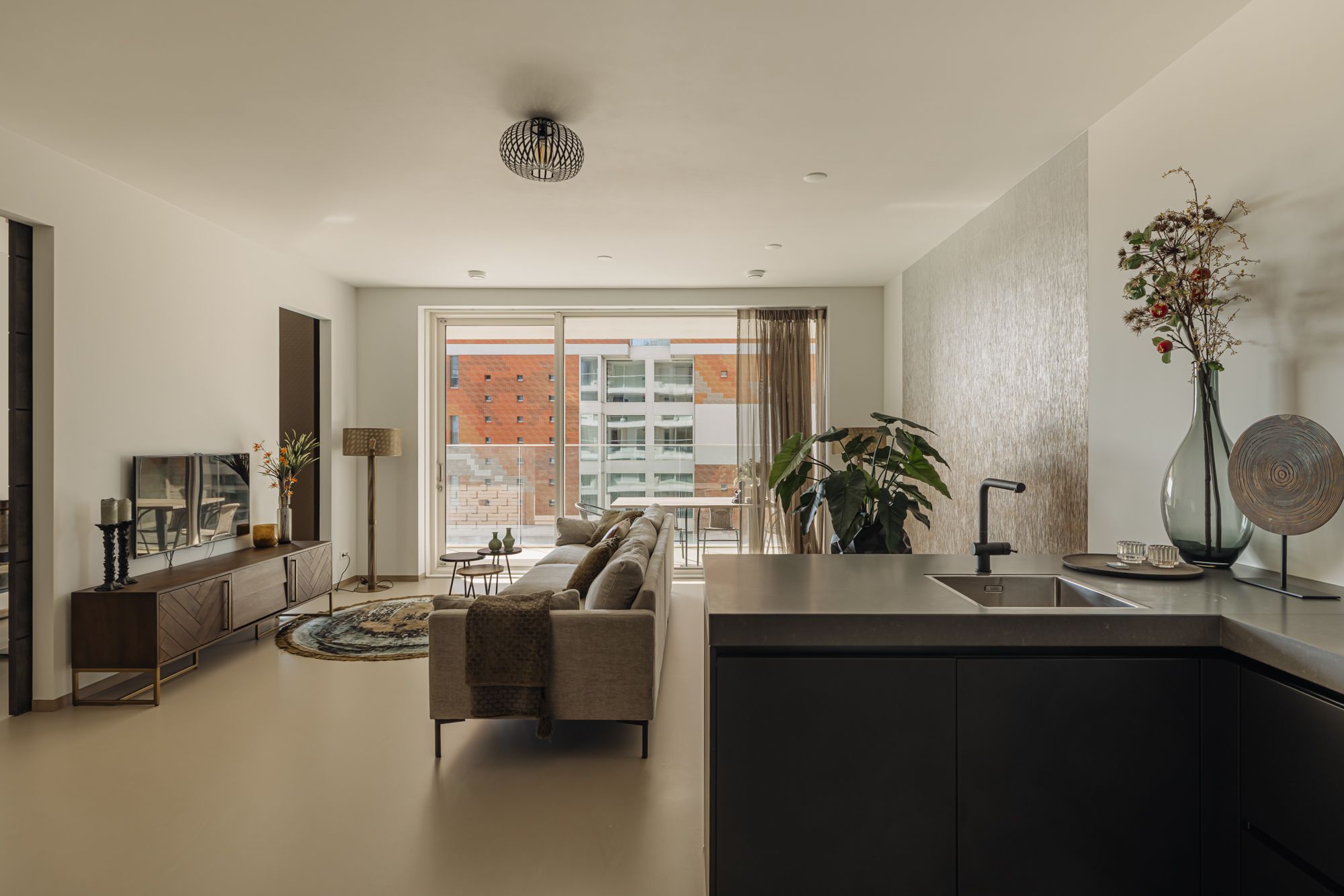 Photo 15 of Rosy Wertheimstraat 79