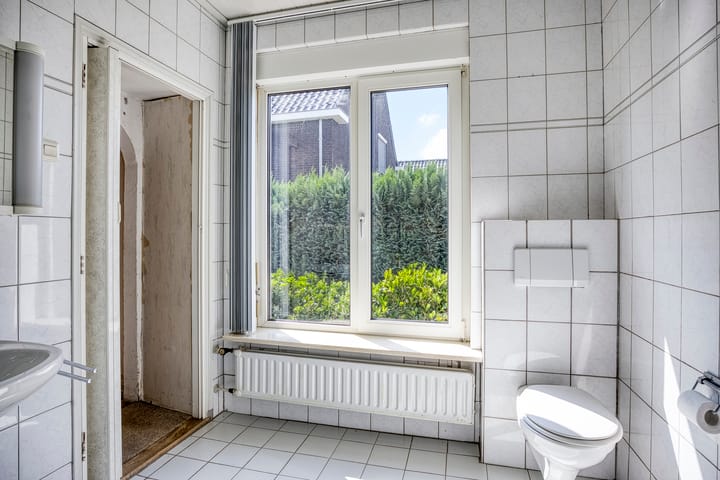 Foto 21 van Wethouder Lindersstraat 104