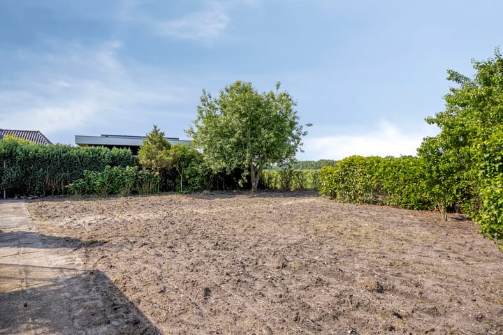 Foto 25 van Wethouder Lindersstraat 104