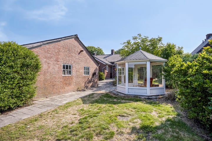 Foto 28 van Wethouder Lindersstraat 104