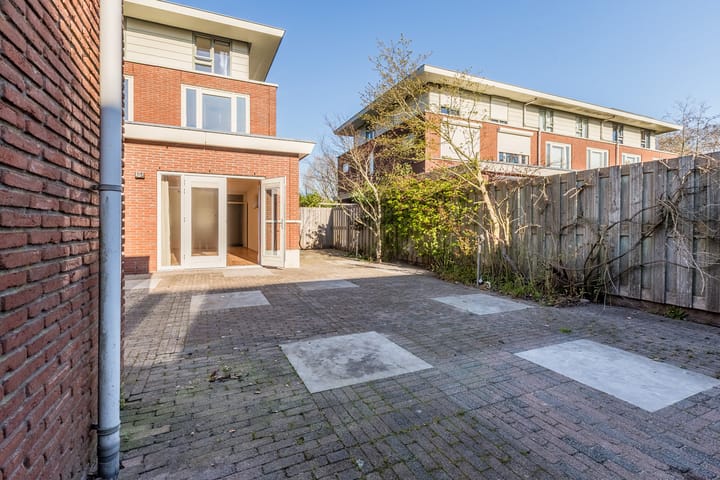 Foto 16 van Annie M.G. Schmidtlaan 7