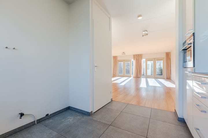 Foto 21 van Annie M.G. Schmidtlaan 7