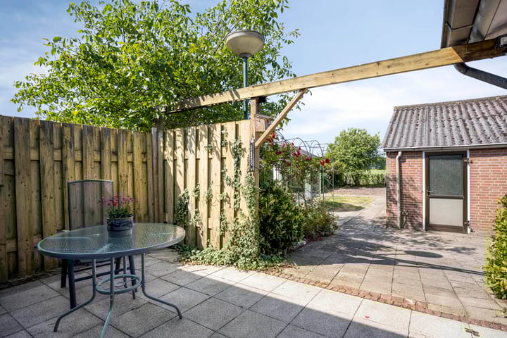 Foto 31 van Wethouder Lindersstraat 104