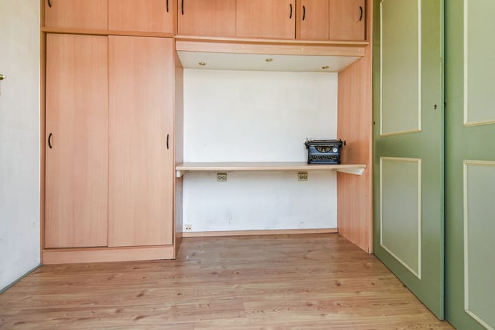 Photo 19 of Zeilstraat 120-C