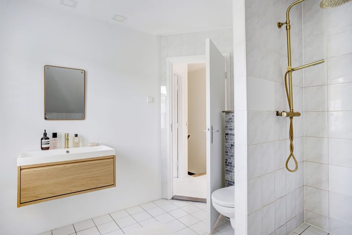 Photo 38 of Koningsweg 1