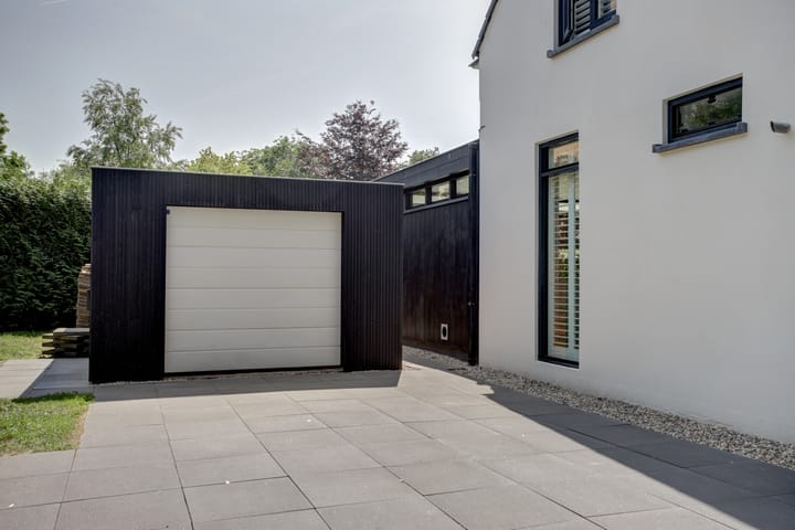 Photo 45 of Koningsweg 1