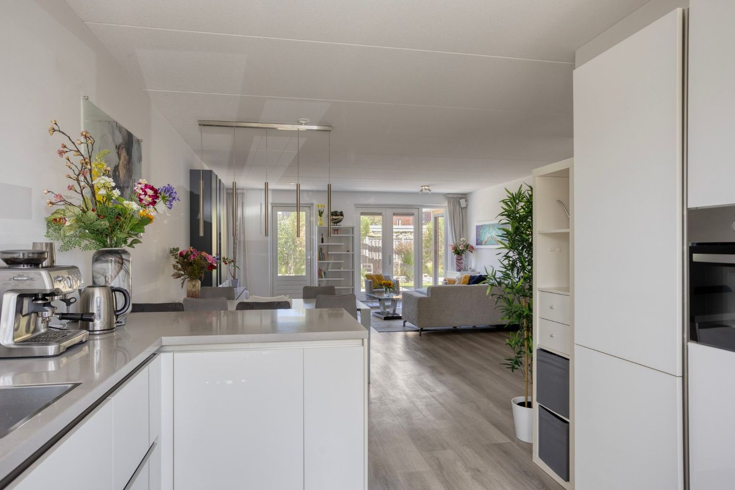 Foto 10 van Van Eedenstraat 8