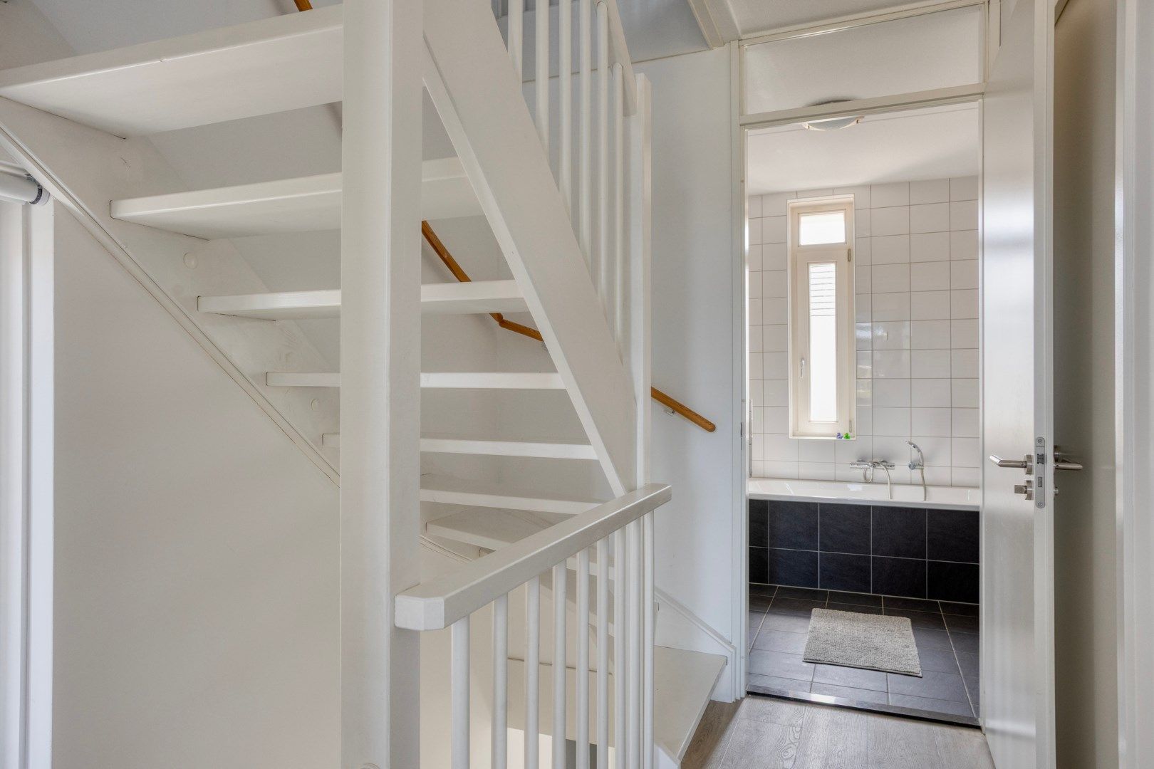 Foto 12 van Van Eedenstraat 8