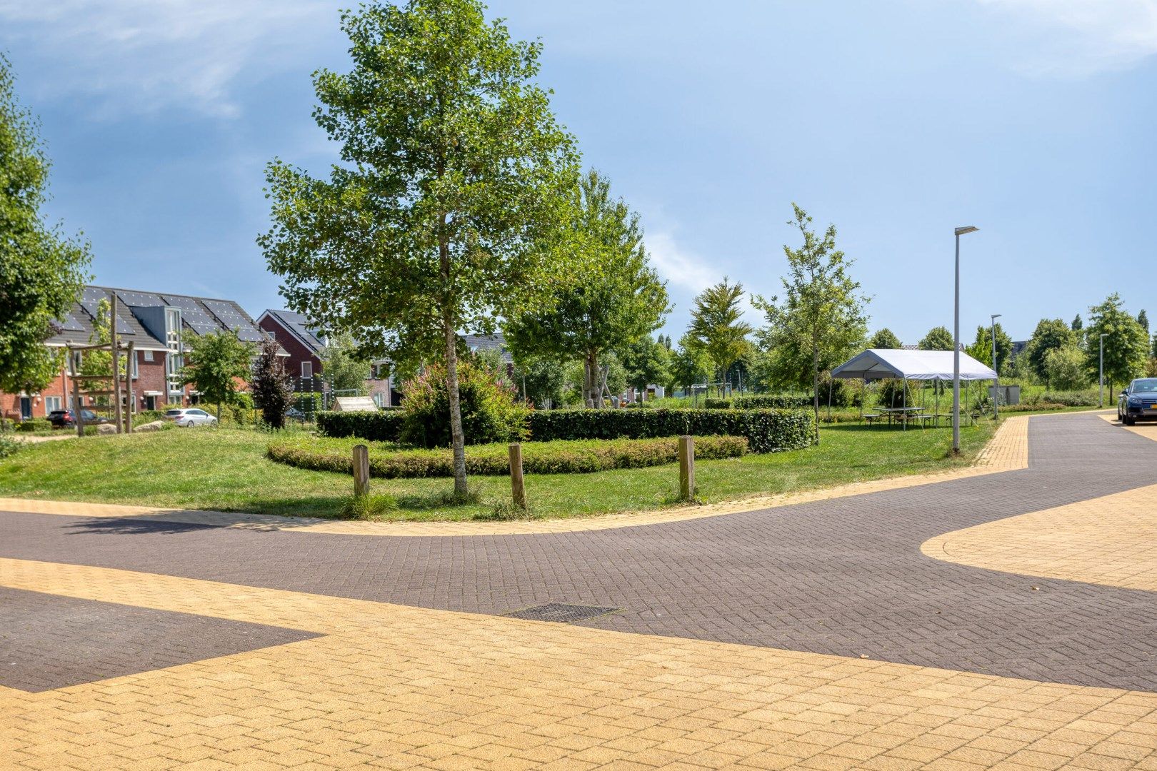 Foto 33 van Van Eedenstraat 8