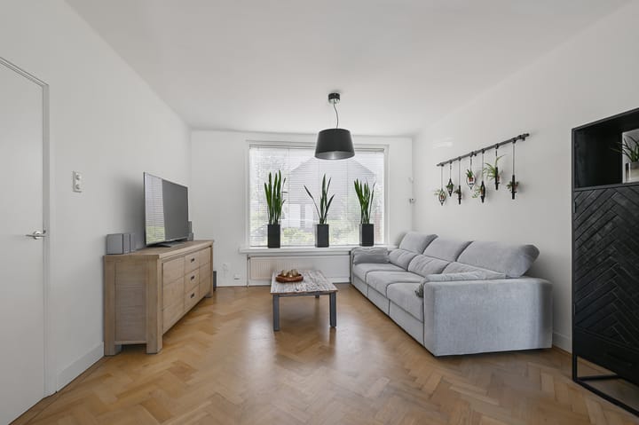 Foto 2 van Louis Pasteurstraat 3