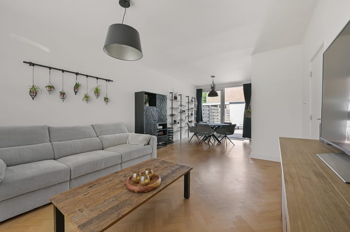 Foto 5 van Louis Pasteurstraat 3