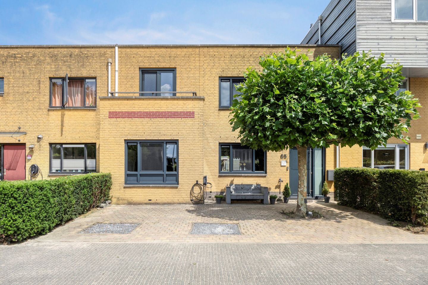 Foto 5 van Smaragd 65