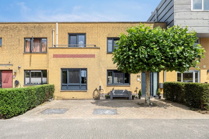 Foto 5 van Smaragd 65