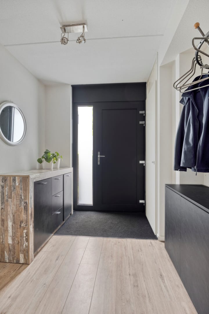 Foto 9 van Smaragd 65