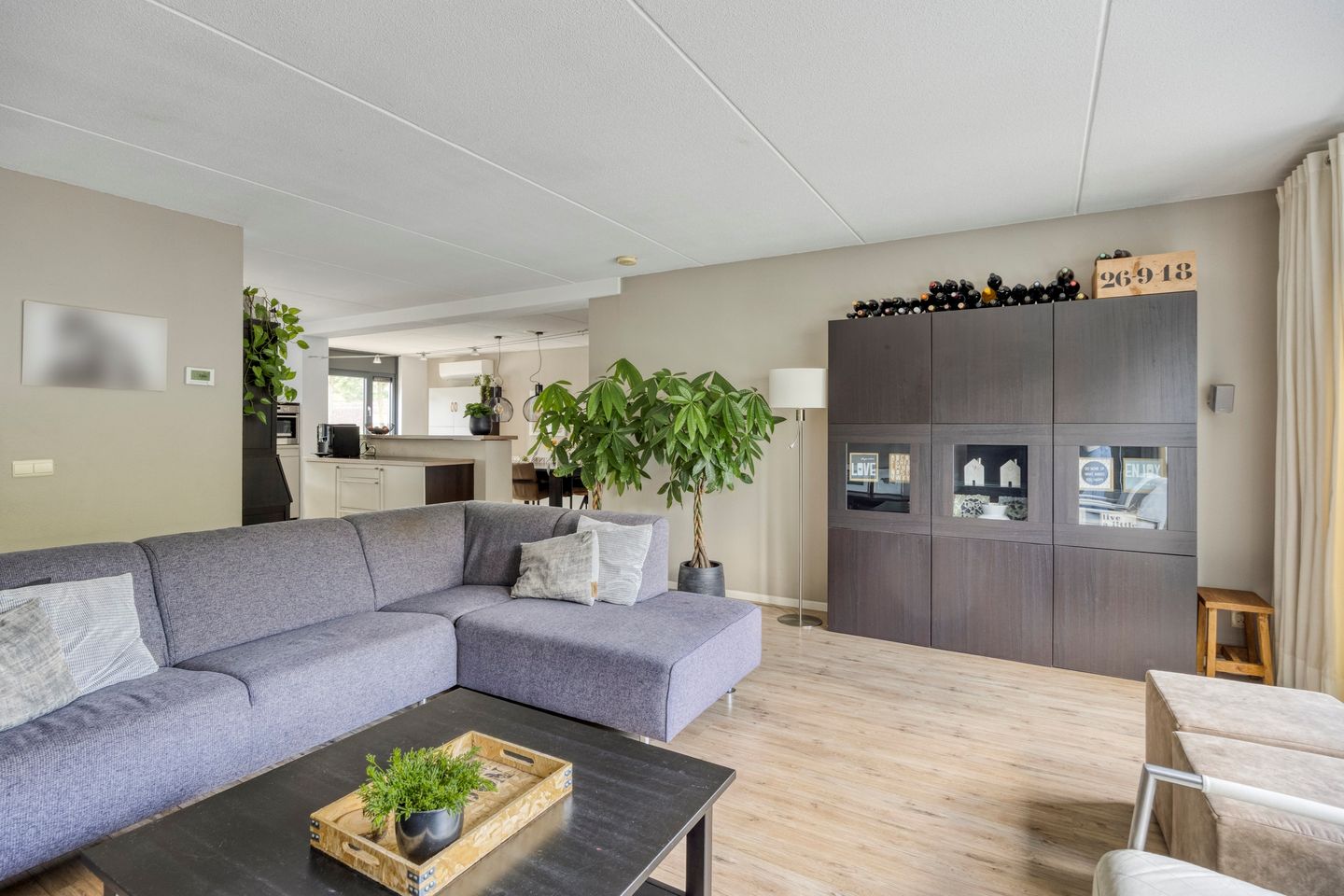 Foto 14 van Smaragd 65