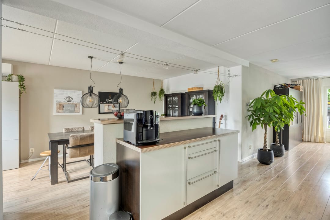 Foto 17 van Smaragd 65