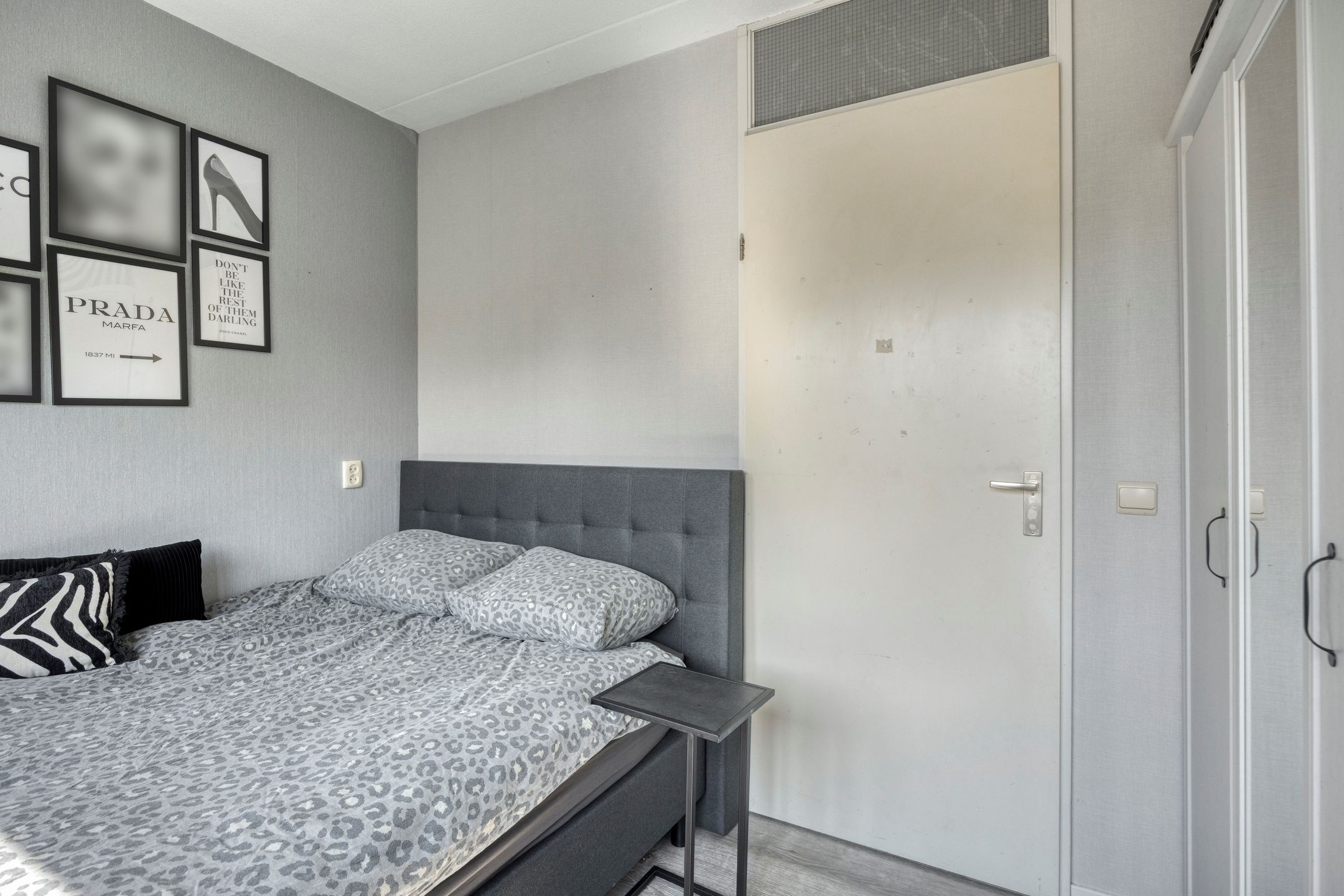 Foto 33 van Smaragd 65