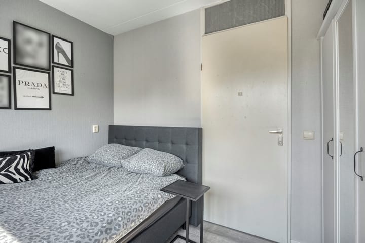 Foto 33 van Smaragd 65