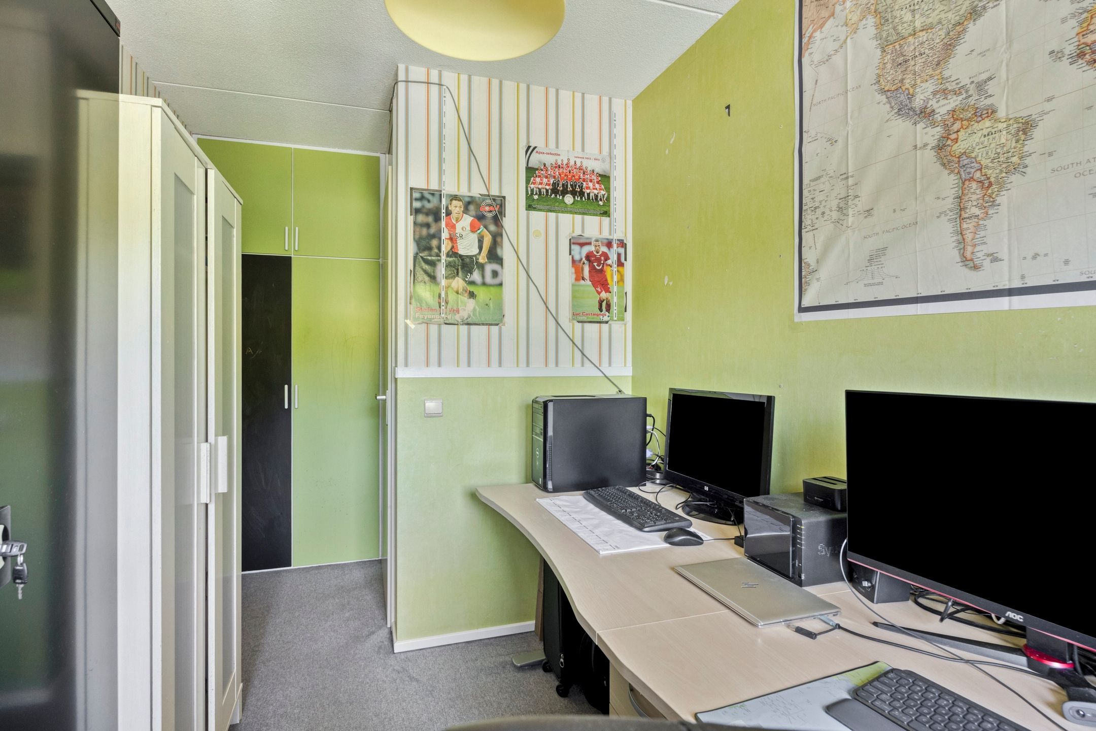 Foto 36 van Smaragd 65