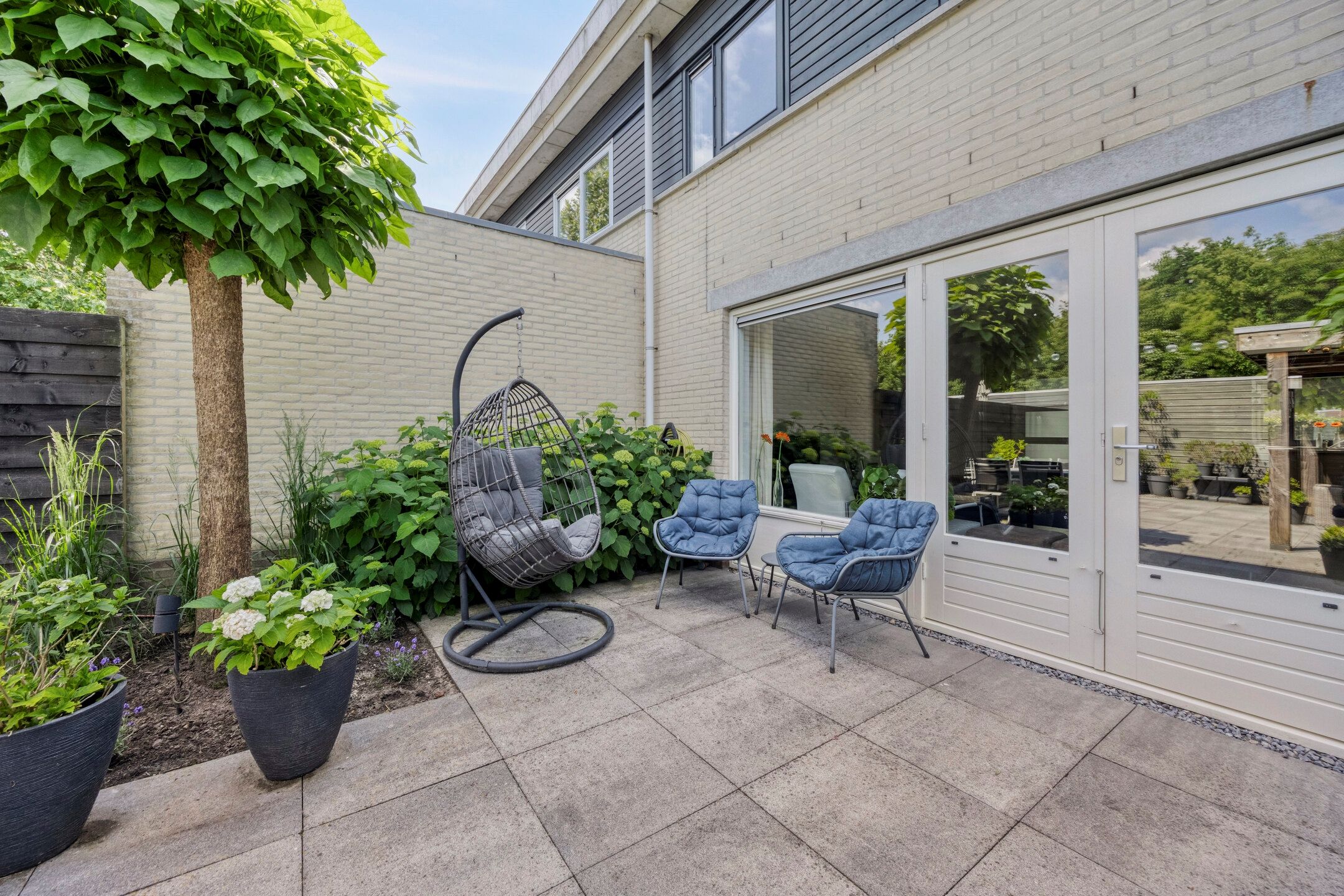 Foto 39 van Smaragd 65