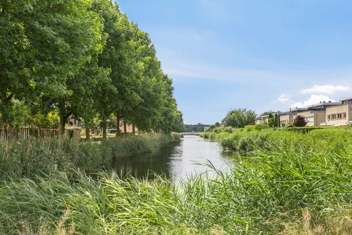 Foto 43 van Smaragd 65