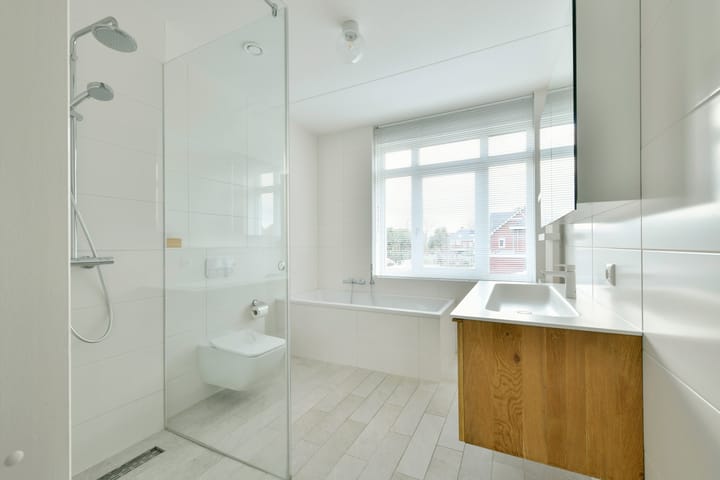 Photo 6 of Lanckhorstlaan 10-A