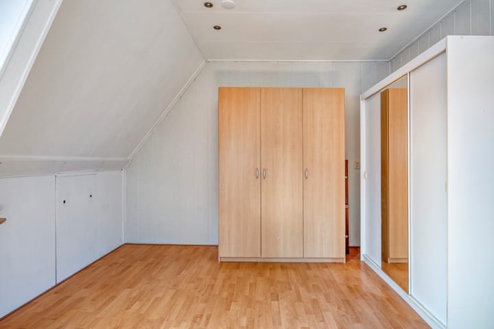 Foto 29 van De Gasperisingel 39