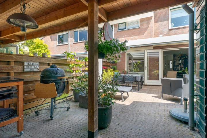 Foto 43 van Buizerdweg 12