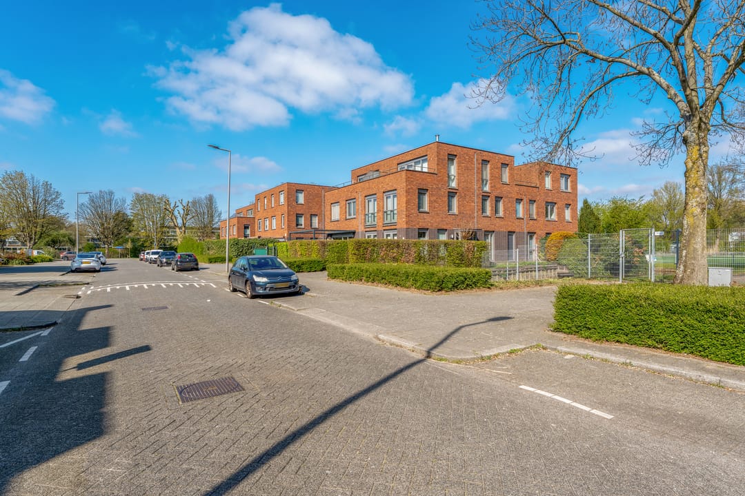 Photo 1 of Folkert Elsingastraat 37