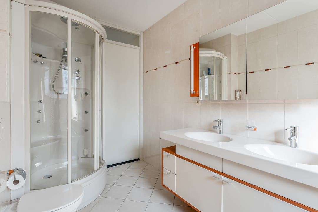 Photo 23 of Folkert Elsingastraat 37